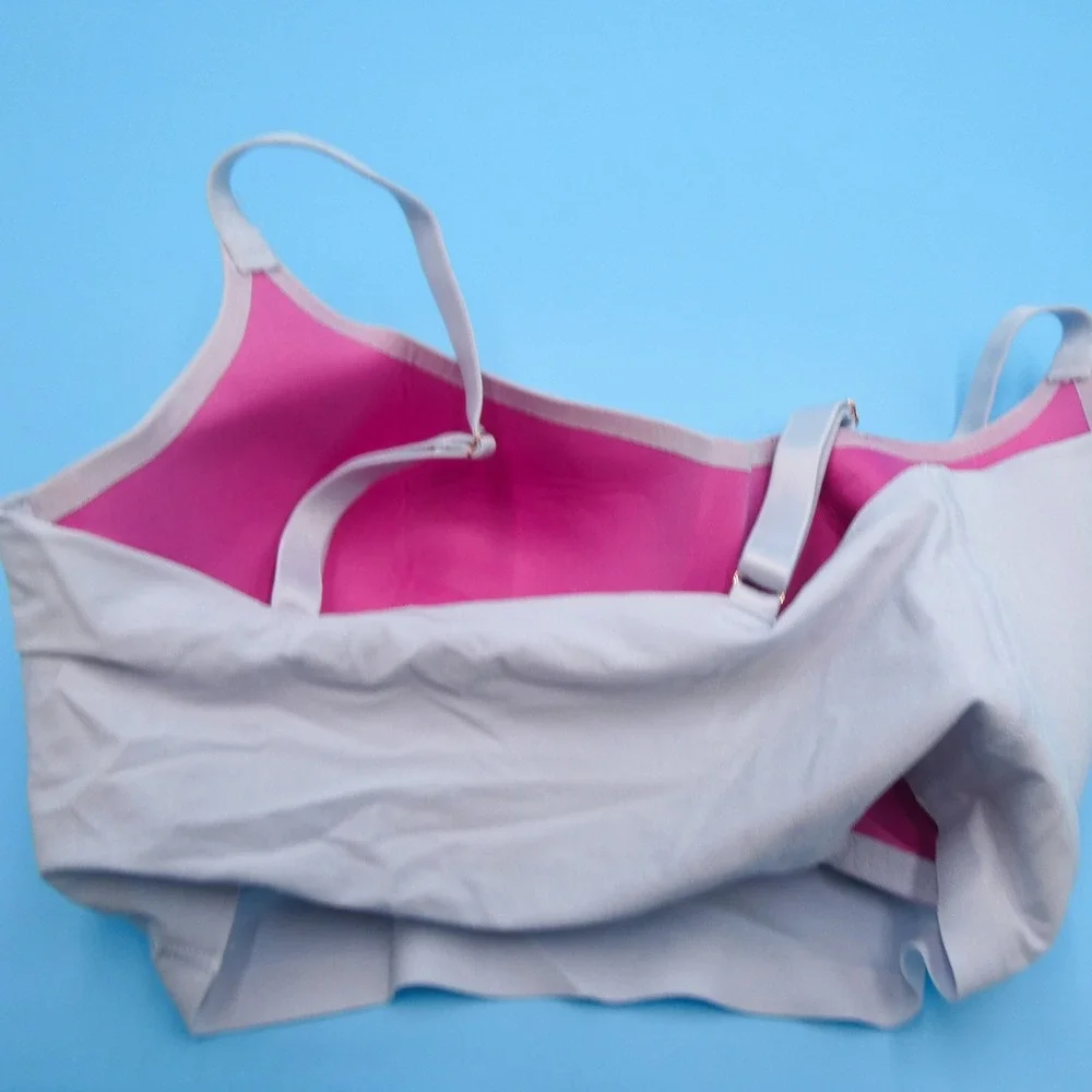 PINK Bralette Womens Small DD Wireless Lightly‎ Lined Grey Pink Recycled Nylon